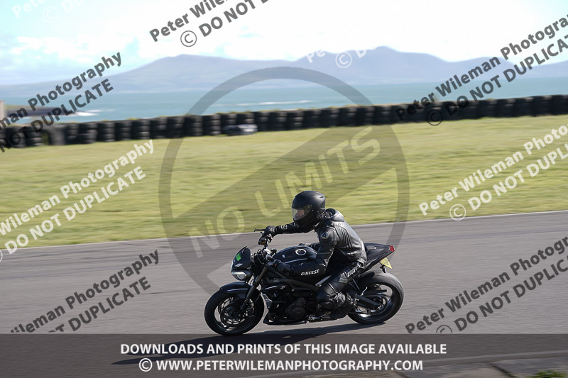 anglesey no limits trackday;anglesey photographs;anglesey trackday photographs;enduro digital images;event digital images;eventdigitalimages;no limits trackdays;peter wileman photography;racing digital images;trac mon;trackday digital images;trackday photos;ty croes